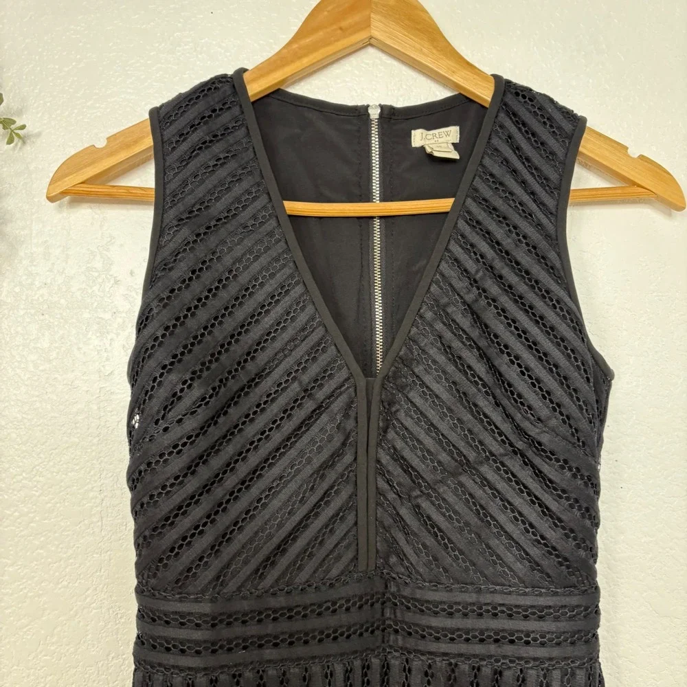 J. Crew Black V Neck Sleeveless Sheath Lace Sheer Overlay Dress‎ Size 00